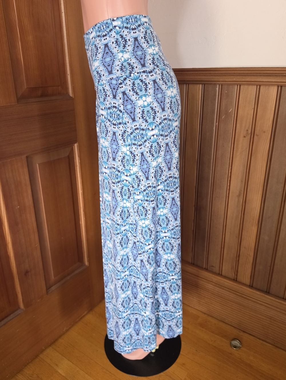 Cynthia Rowley Blue Patterned Maxi Skirt Large - Picture 2 of 6